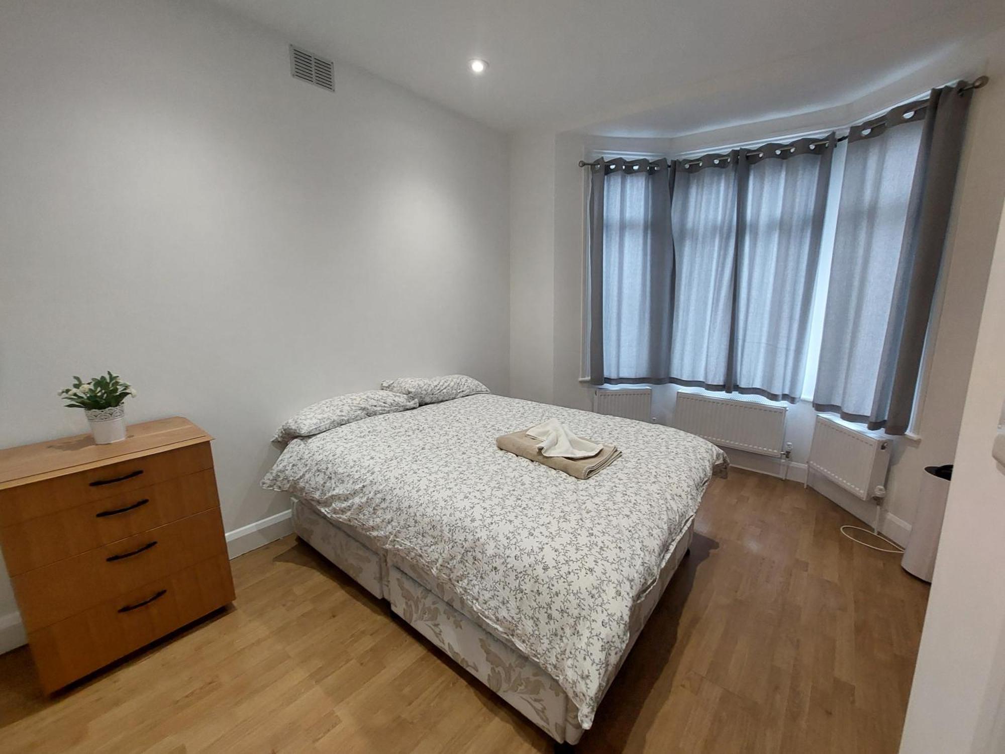 Cosy North Kensington Family Apartment For 4 Persons - Children Stay Free London Exterior photo